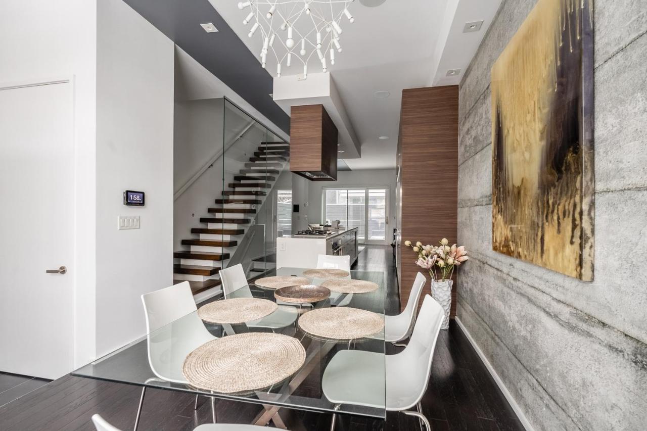 Globalstay Exclusive 4 Bedroom Townhouse In Downtown Toronto With Parking Extérieur photo