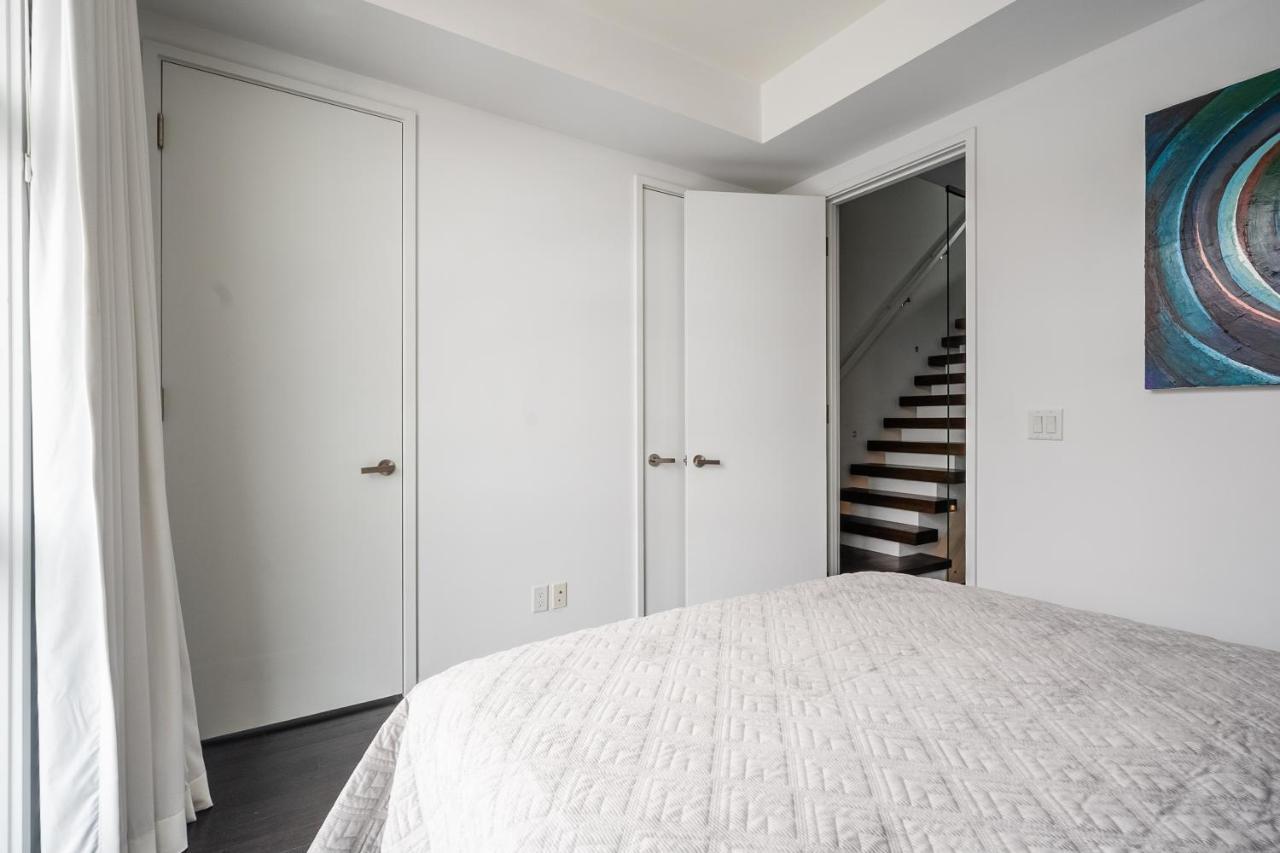 Globalstay Exclusive 4 Bedroom Townhouse In Downtown Toronto With Parking Extérieur photo