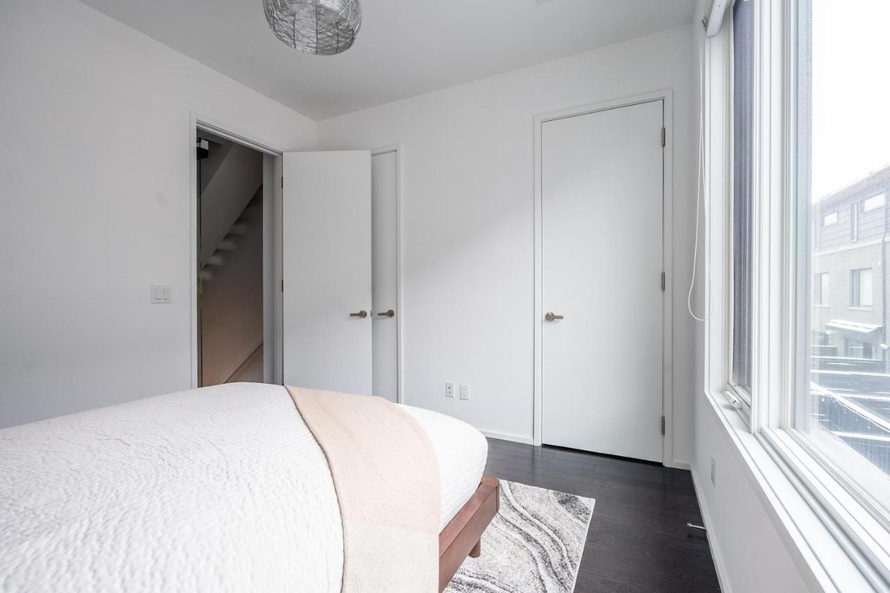 Globalstay Exclusive 4 Bedroom Townhouse In Downtown Toronto With Parking Extérieur photo